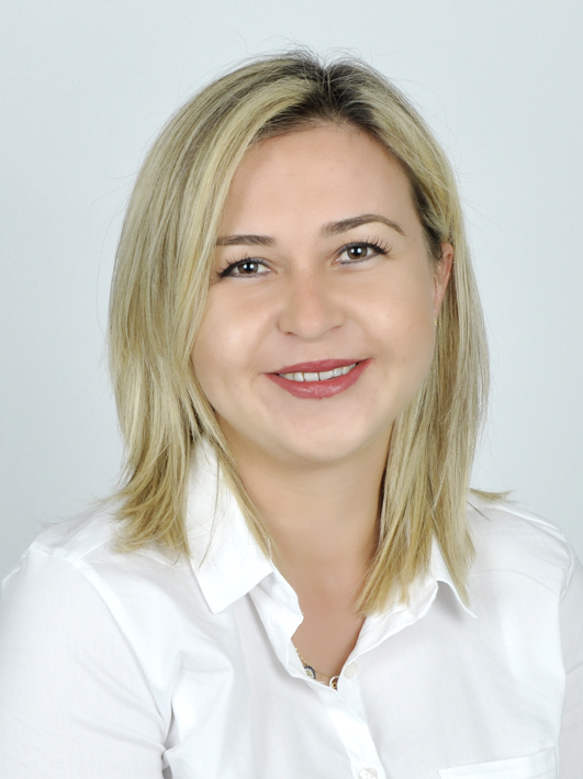 AYŞE KÜÇÜK