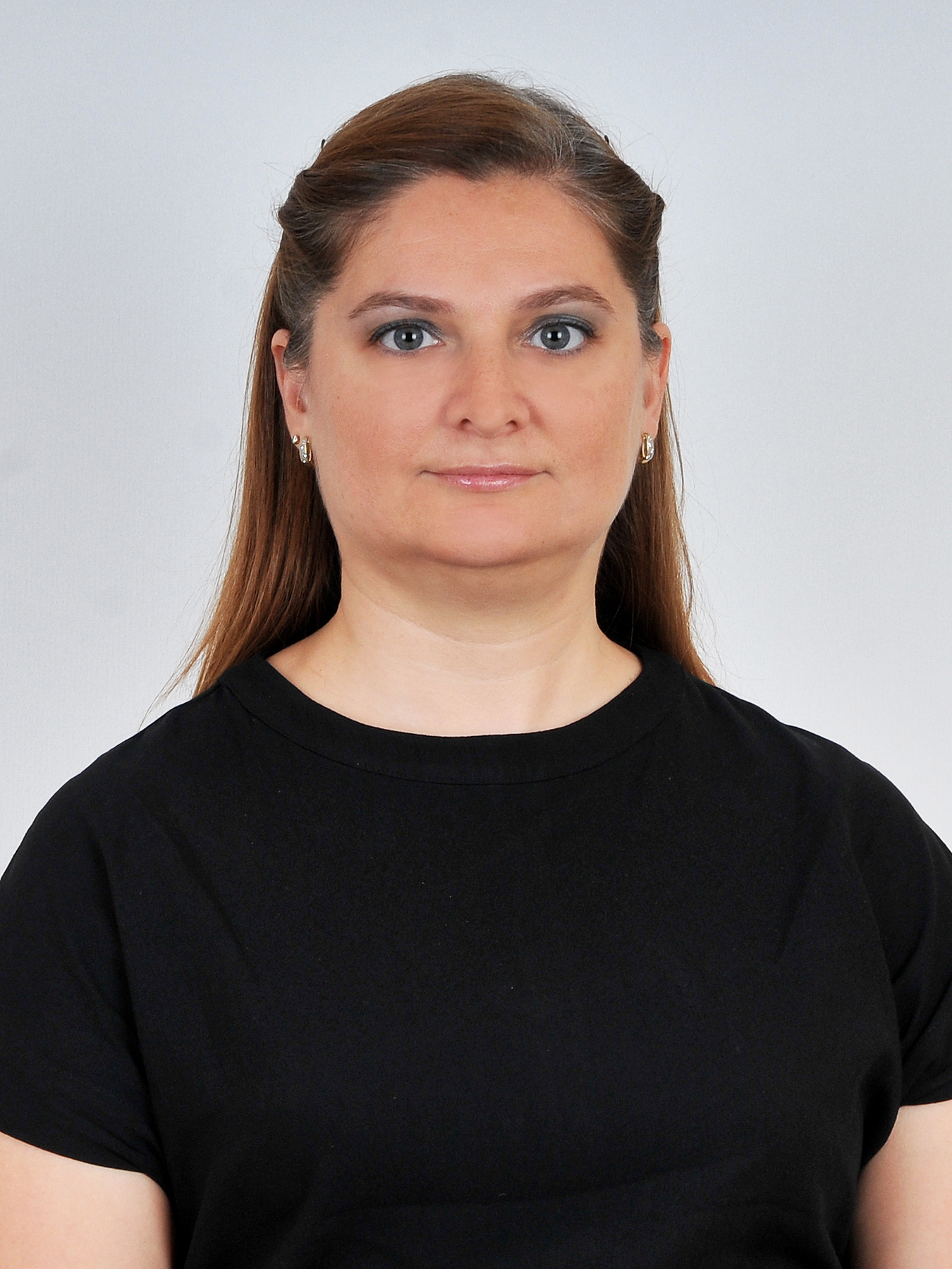 NESLİHAN AÇIKGÖZ