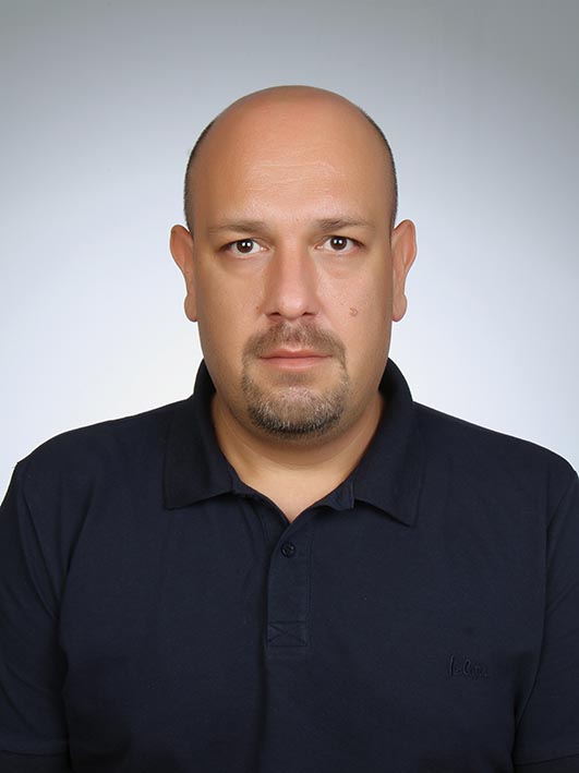 İLKER YAKIN