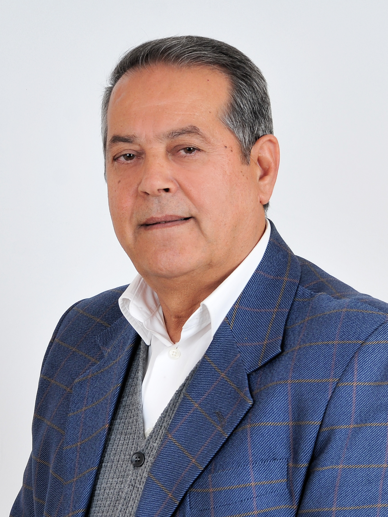 YAŞAR ERJEM