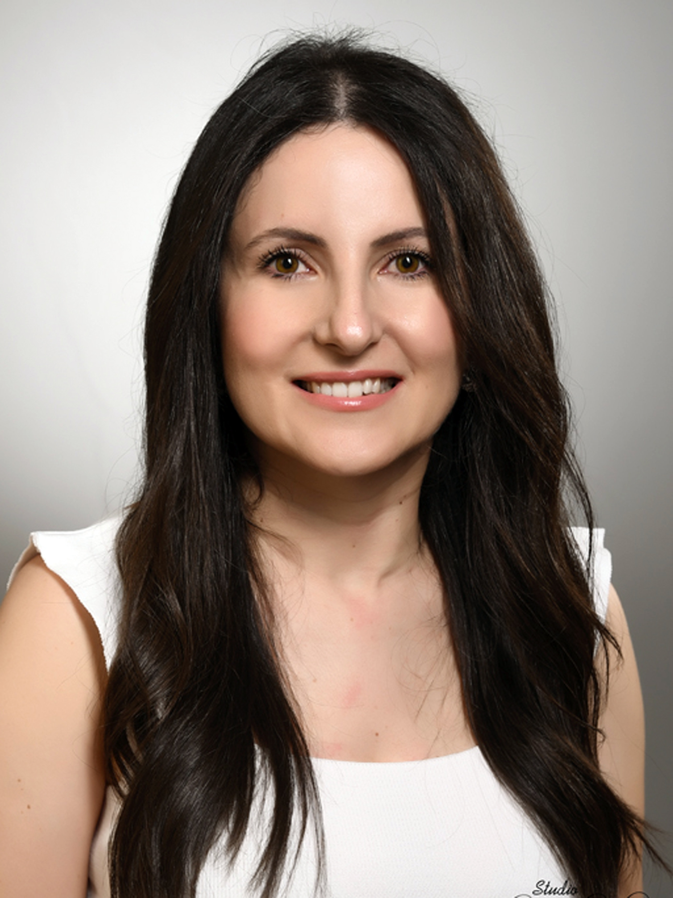 PINAR MÜGE ALTINKAYA